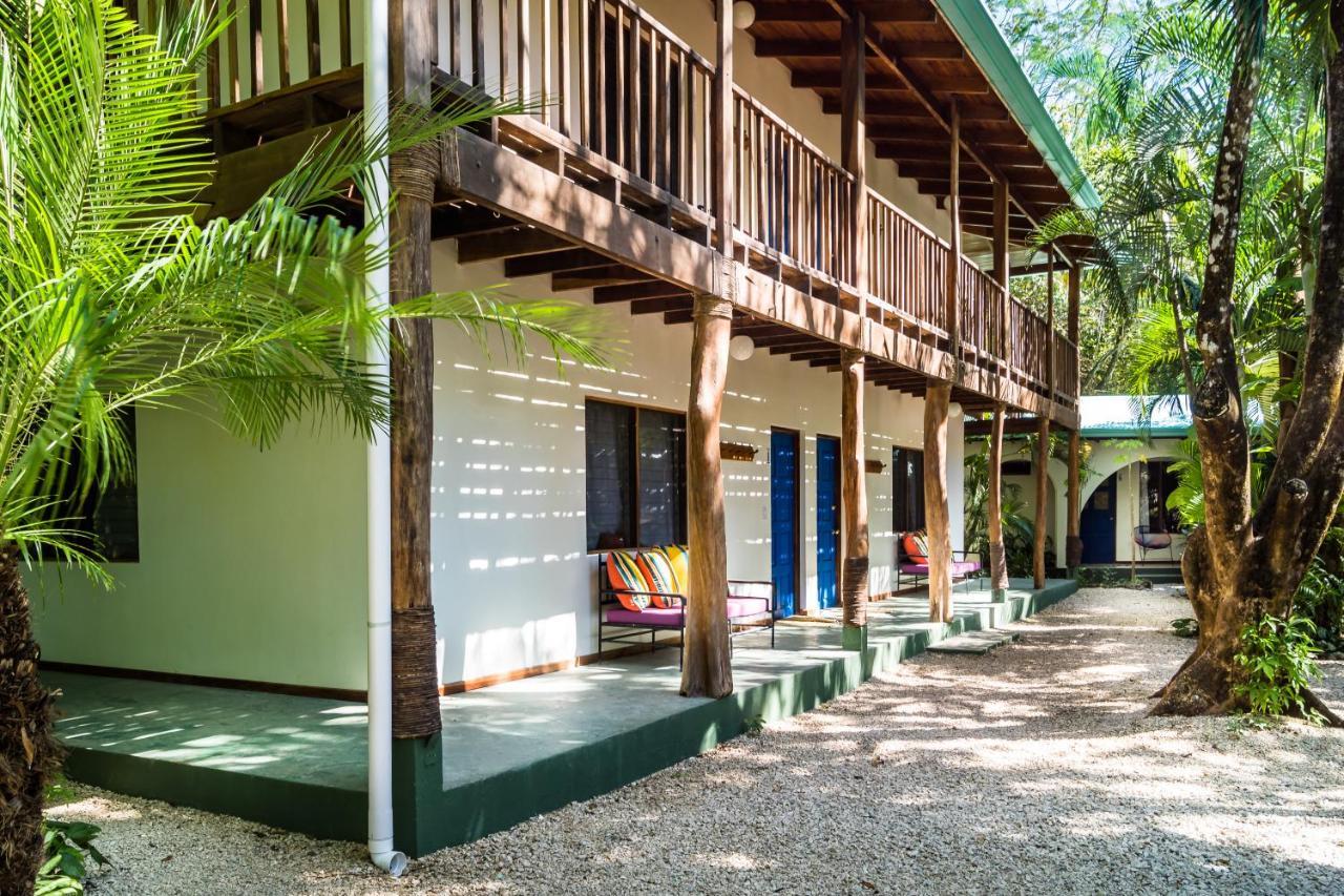 Отель The Sunset Shack Носара Экстерьер фото